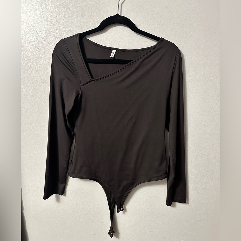 Women’s black long sleeve body suit